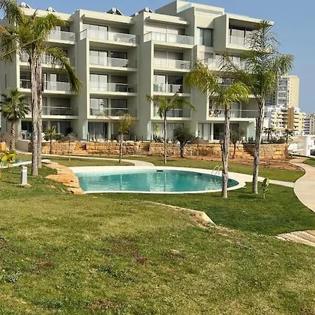 300 M Mer-5 Personne Portimão